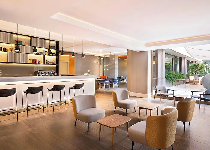 Hotel Le Meridien Visconti 4*