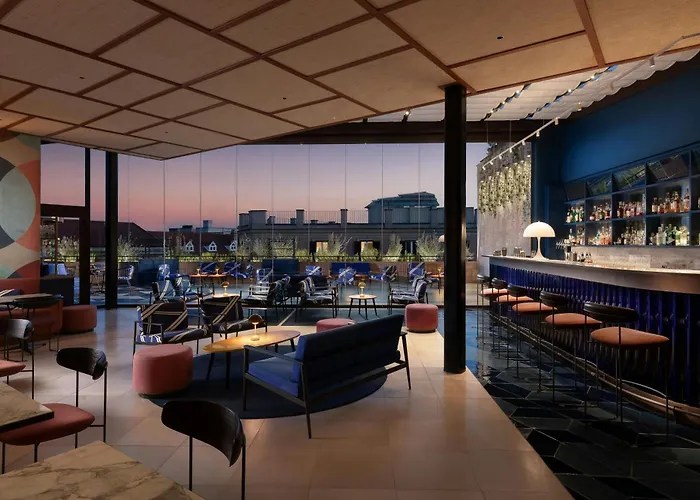 Le Meridien Visconti Hotel
